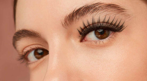 The Best Lash Shapes for Monolid Eyes: Wispy, Flared, or Natural?