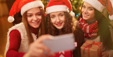 How to Take Your Christmas Selfies to the Next Level with the Right Lashes