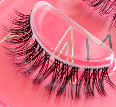 Slay - The Newest Cashmere Lash - Method Lash
